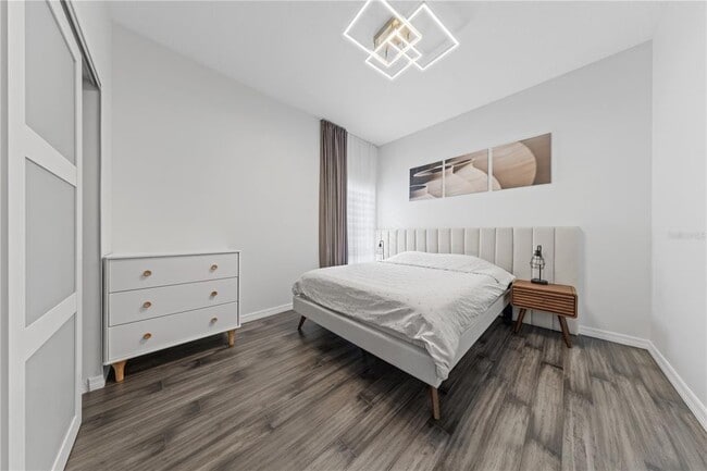 Building Photo - 7770 Glynde Hill Dr