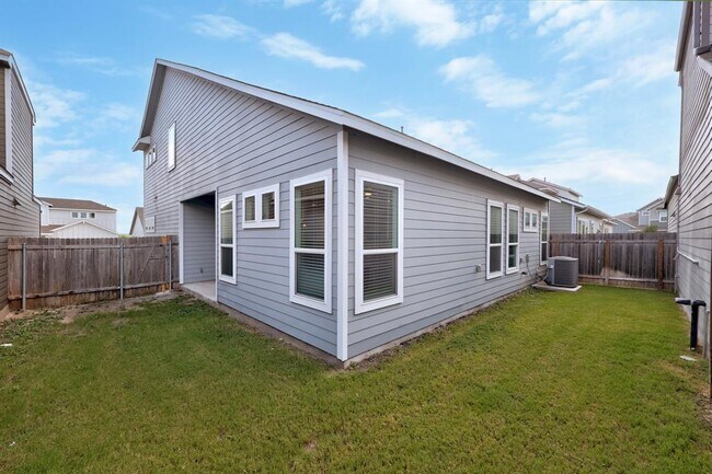 Building Photo - 5312 Bruno St