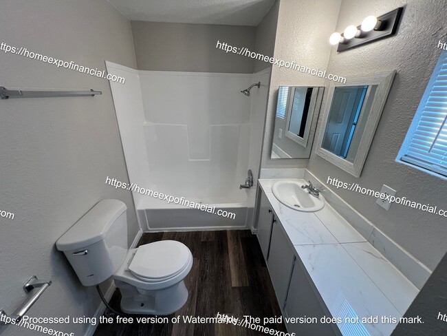 Building Photo - Nice Home For Rent