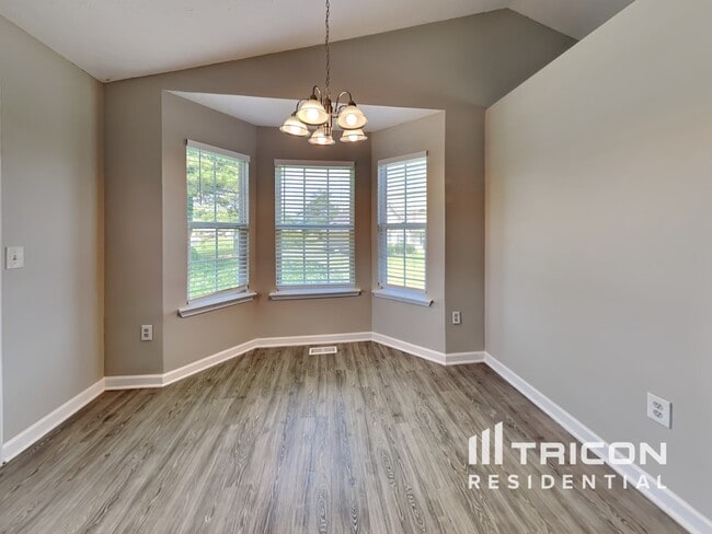 Building Photo - 89 Pin Oak Ct