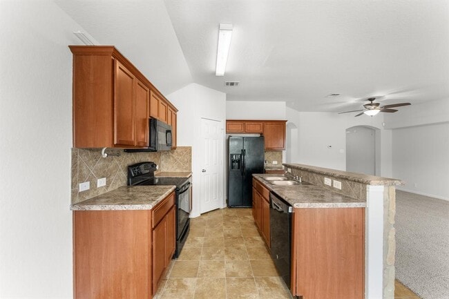 Building Photo - 216 Teron Dr