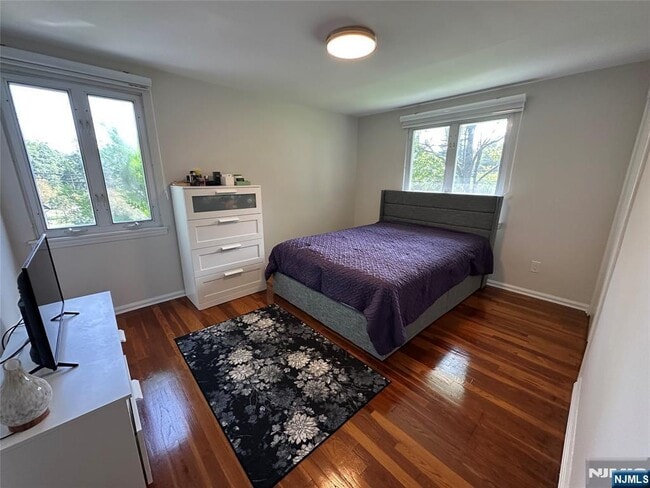 Building Photo - 339 Durie Ave