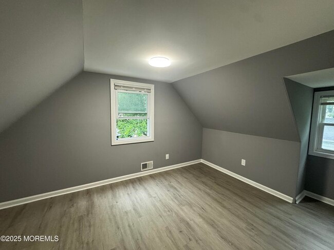 Building Photo - 315 Lorillard Ave
