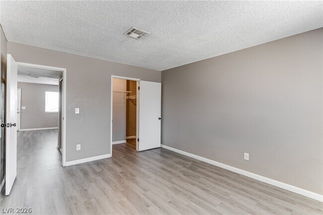 Building Photo - 444 N 13th St