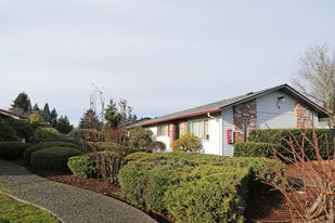 Building Photo - Pleasant Square