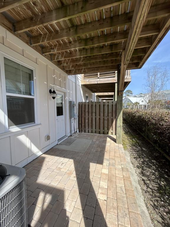 Building Photo - 6008 Richard Bradley Dr