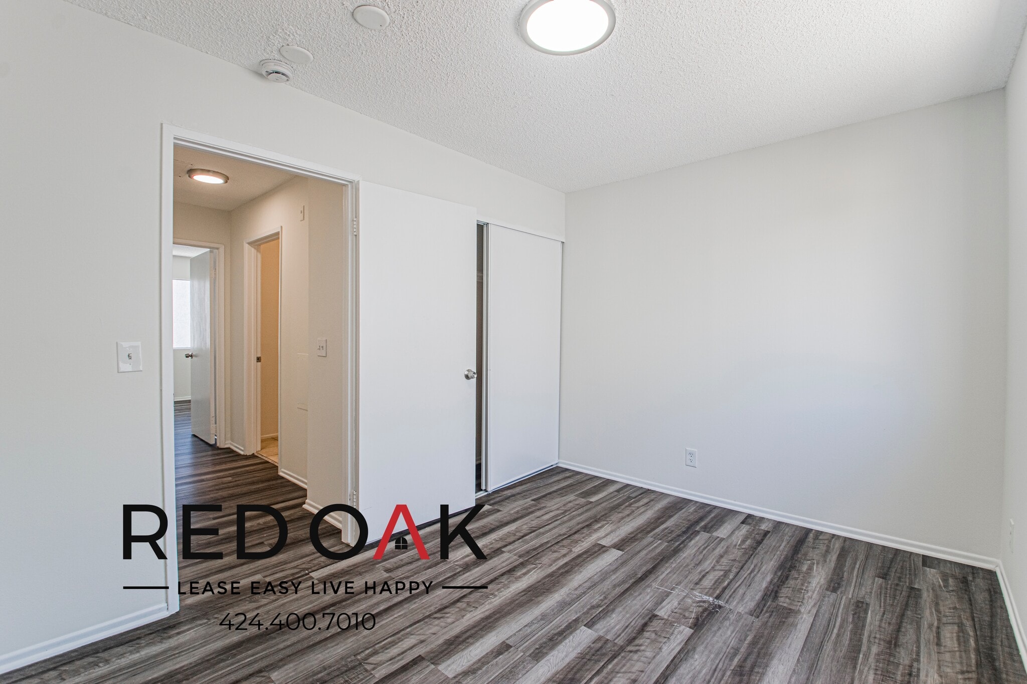 Building Photo - 619 N Kingsley Dr
