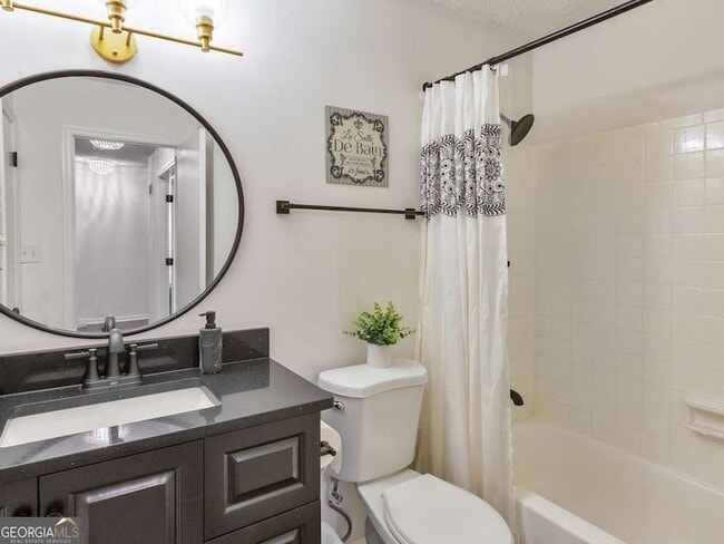 Building Photo - 2790 Farmstead Rd