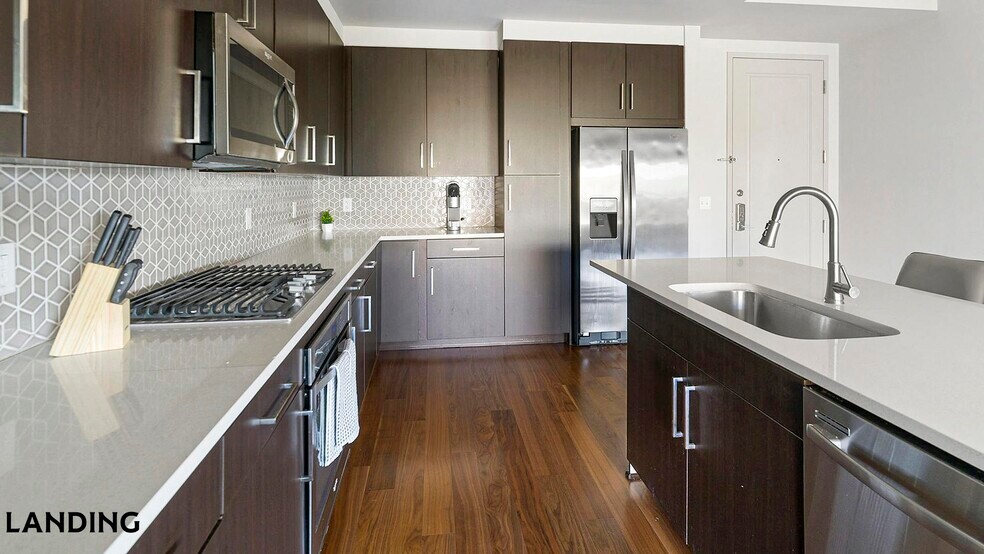 Building Photo - 1414 Wood Hollow Dr