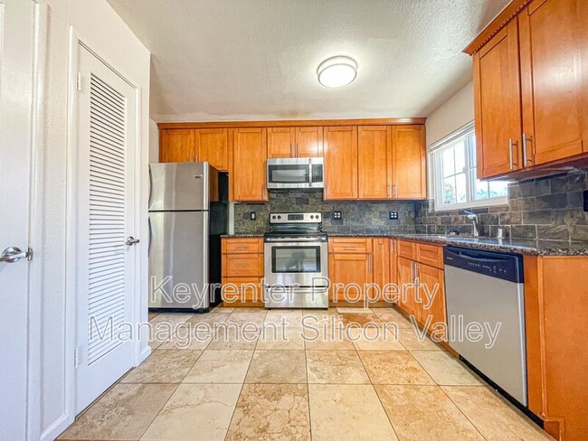 Building Photo - 1114 Citron Way