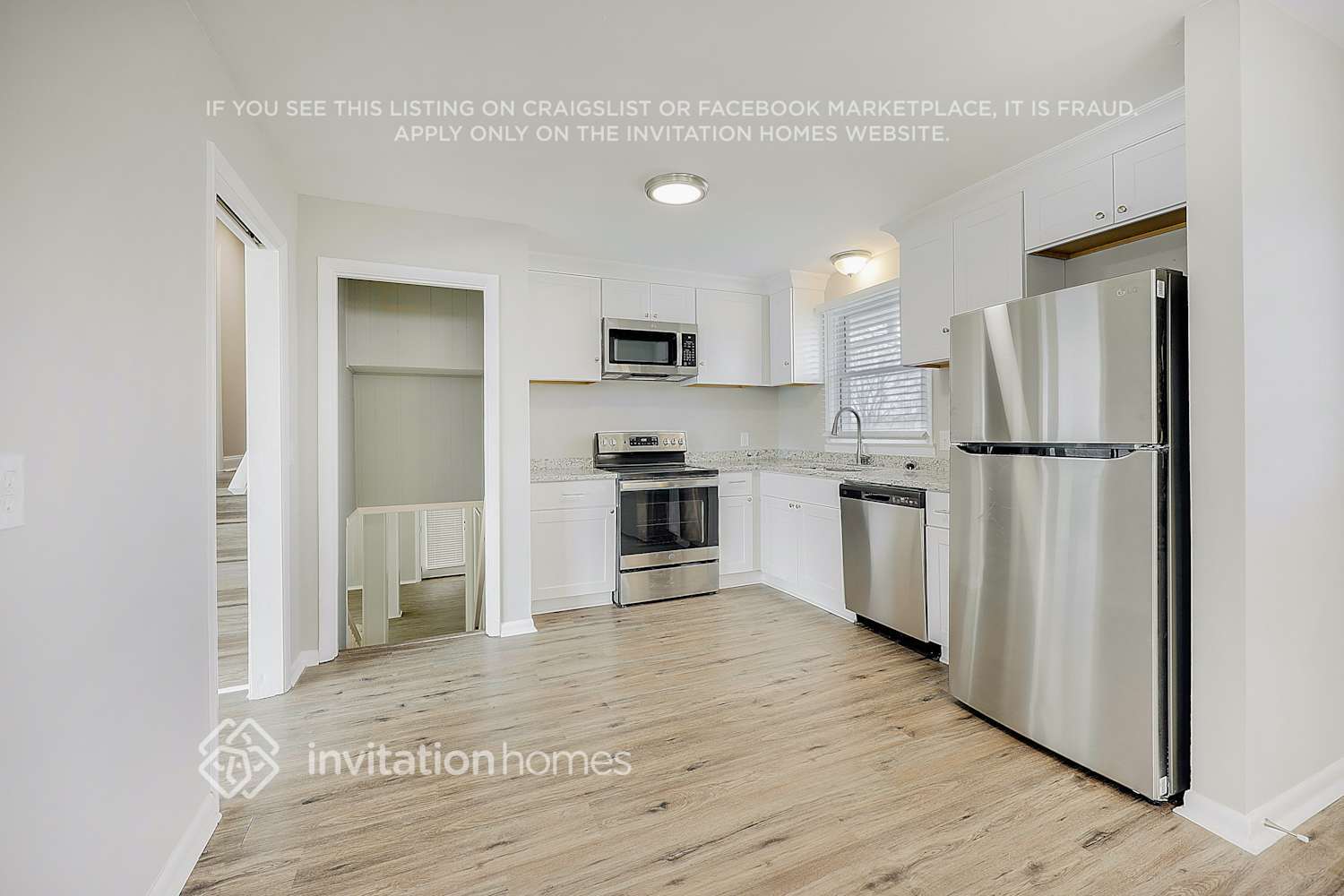 Building Photo - 728 Winthorne Dr