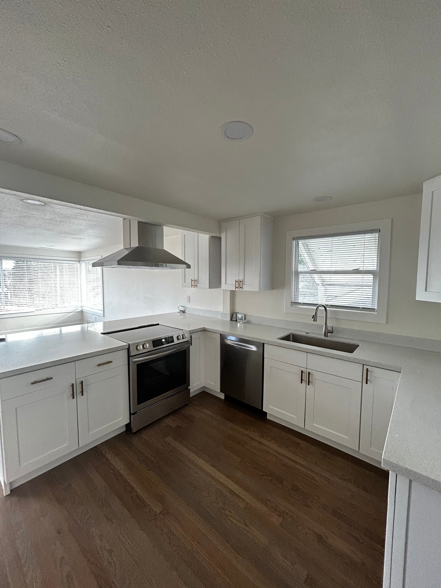 Building Photo - 12001 64th Ave S