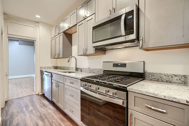 Building Photo - 2417 Maryland Ave