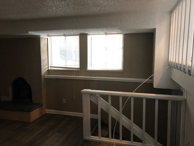 Building Photo - 9535 E Chenango Ave