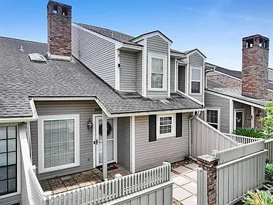 Building Photo - 1084 Sunmeadow Dr