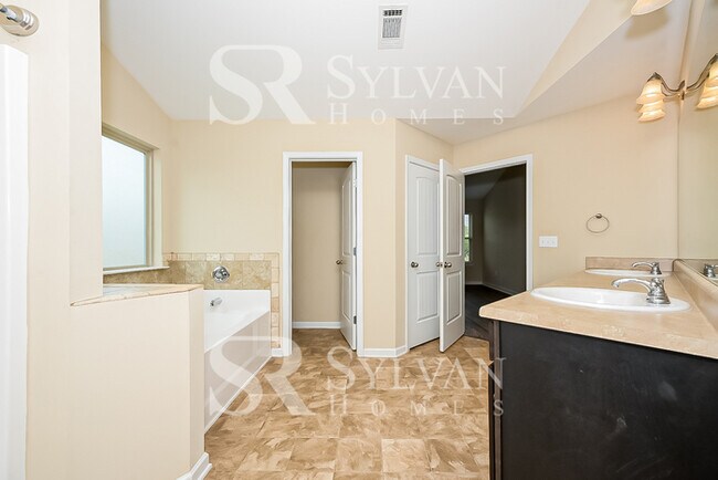 Building Photo - The Lifestyle You Deserve.