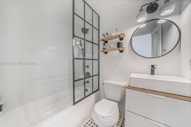 Building Photo - 1457 Meridian Ave