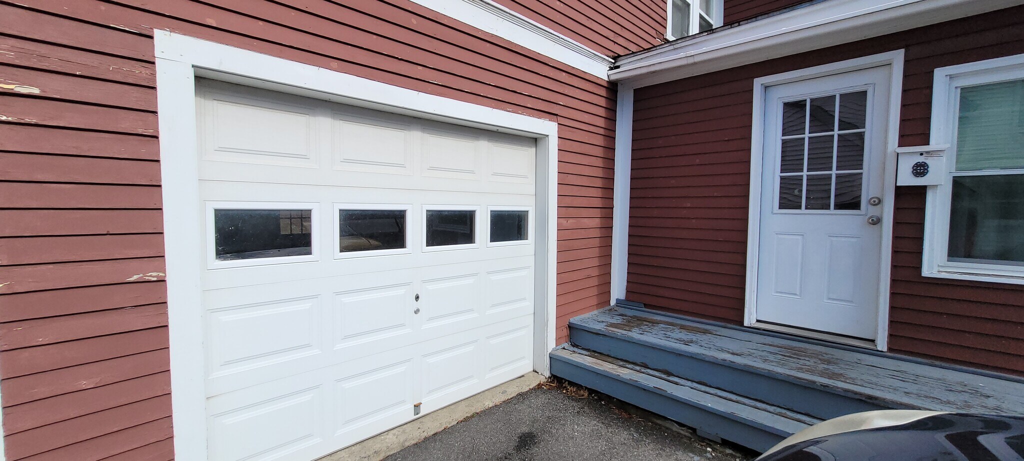 Building Photo - 415 Stillwater Ave