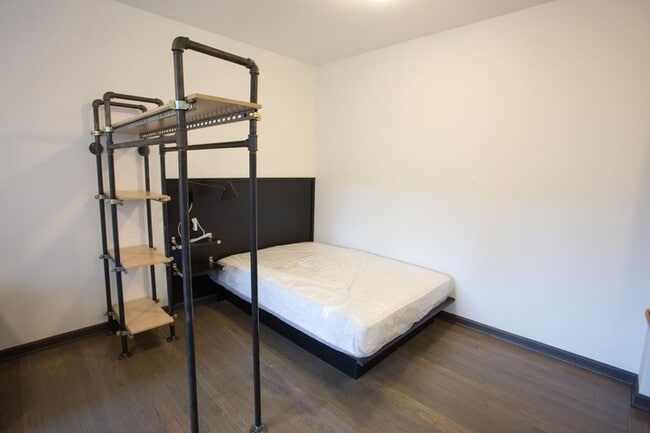 Floorplan - 5300 S. Drexel Avenue
