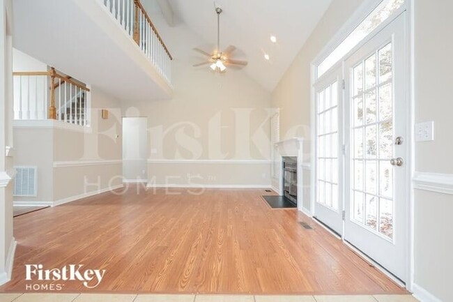 Building Photo - 5212 Autumn Woods Dr