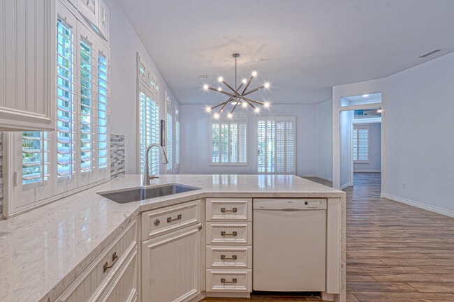 Building Photo - 44357 Royal Lytham Dr