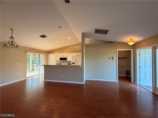 Building Photo - 1040 Grant Blvd