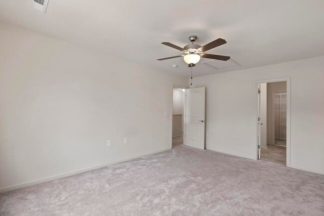 Building Photo - 245 Boyington Pl Rd