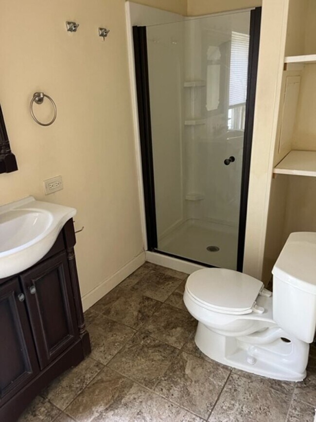 Building Photo - 507 Lawrence! Centrally Downtown Ann Arbor!