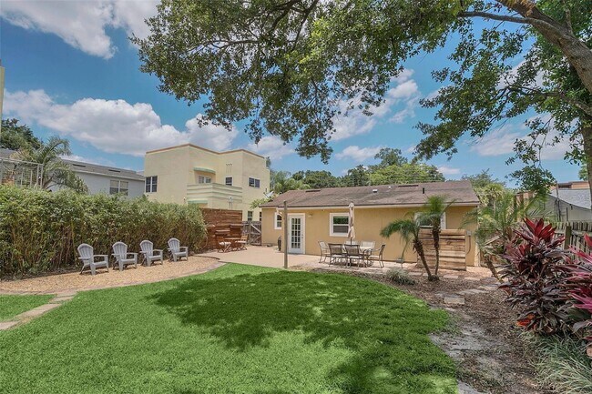 Building Photo - 1224 Catherine St