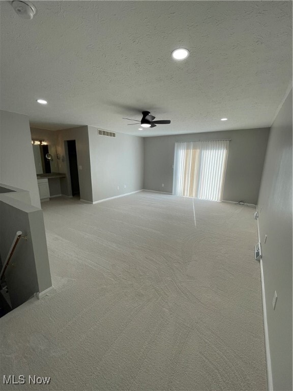 Building Photo - 22257 River Walk Rd