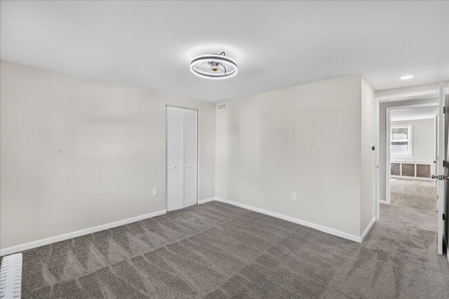 Building Photo - 545 Nassau Ave