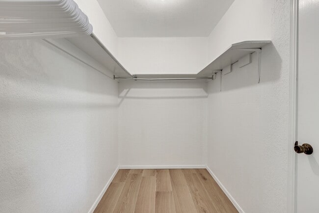 Building Photo - 11409 Springhollow Rd