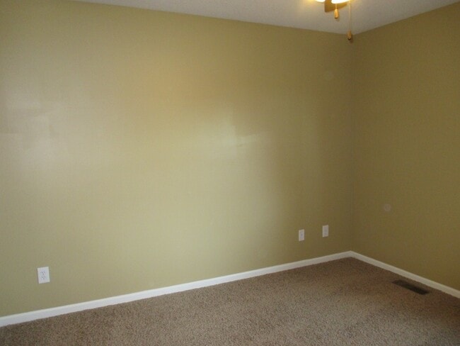 Building Photo - Beautiful Home in Great Location!