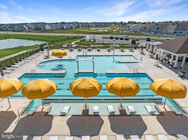 Building Photo - 36046 Auburn Wy