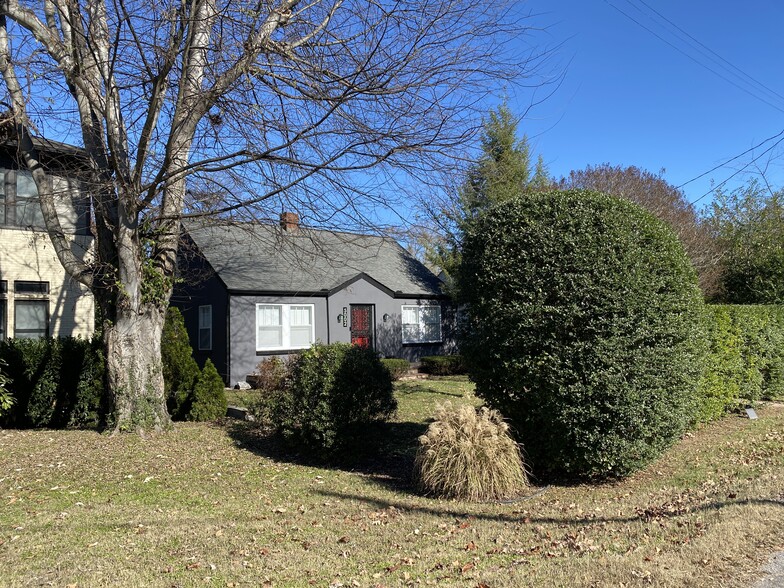 Building Photo - 5002 Idaho Ave