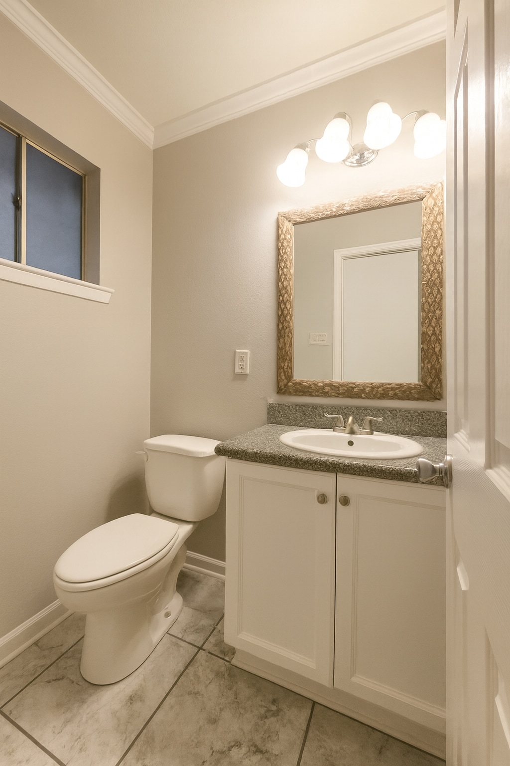 Building Photo - 9644 Meadowdale Dr