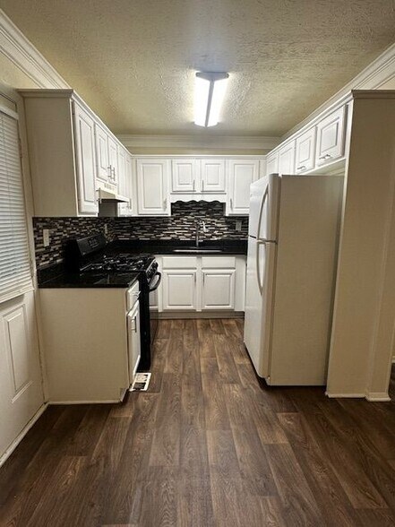 Building Photo - 3059 Destin Cir