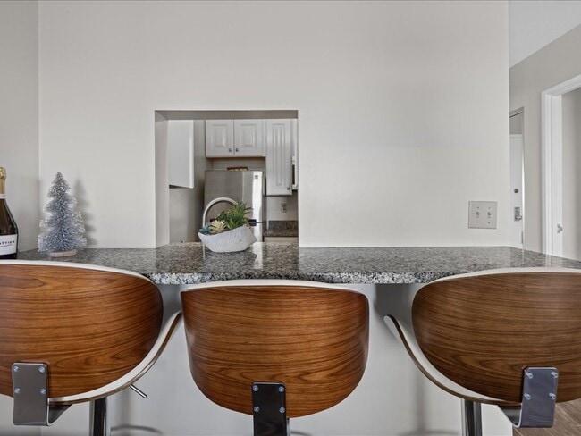 Building Photo - 133 Commander Shea Blvd