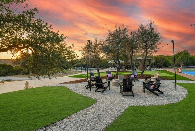 Building Photo - 13420 Trail Driver St