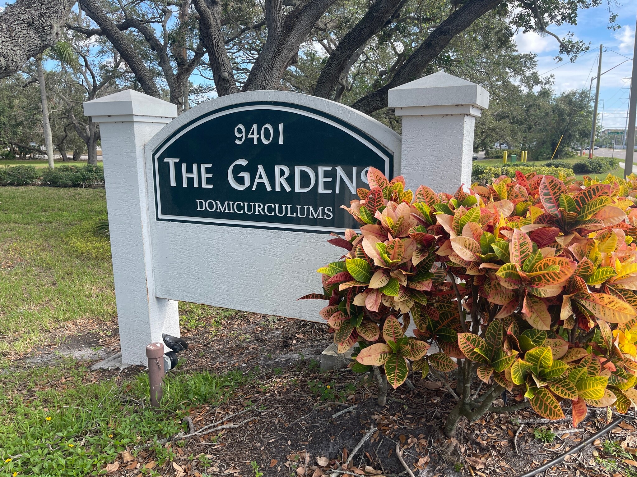 Welcome to The Gardens of Seminole! - 218 Dogwood Cir