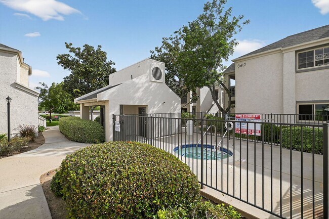 Building Photo - Santee 2 Bedroom 2 Bath Condo with Garage