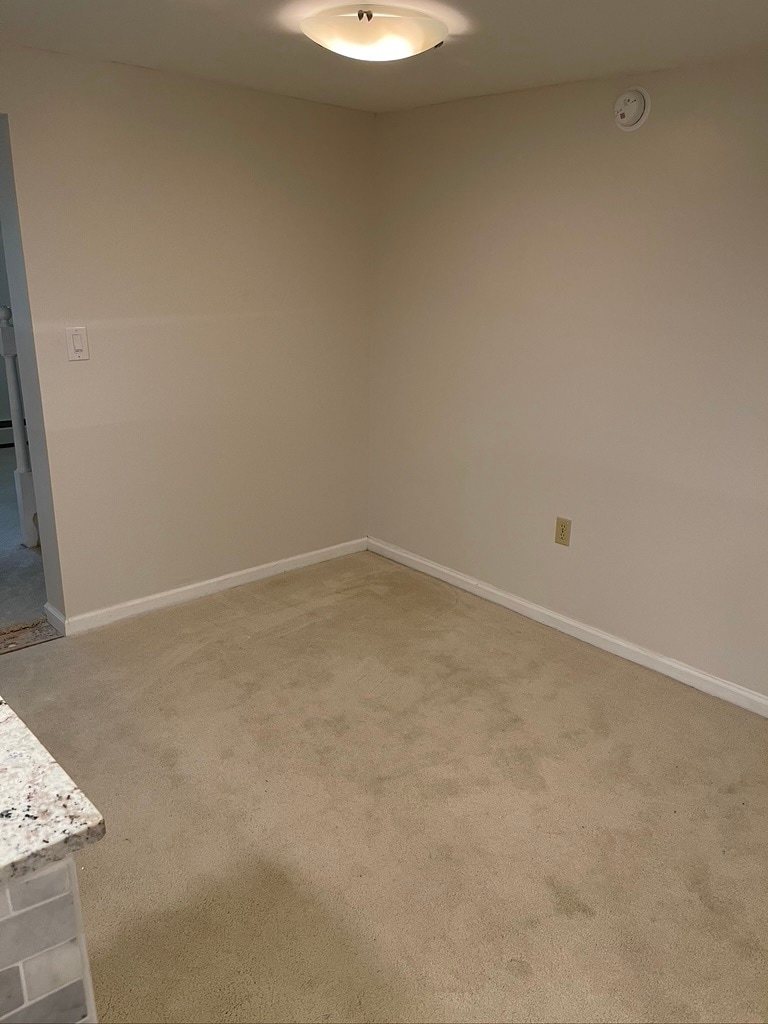 Building Photo - 24 Forest Hills Dr