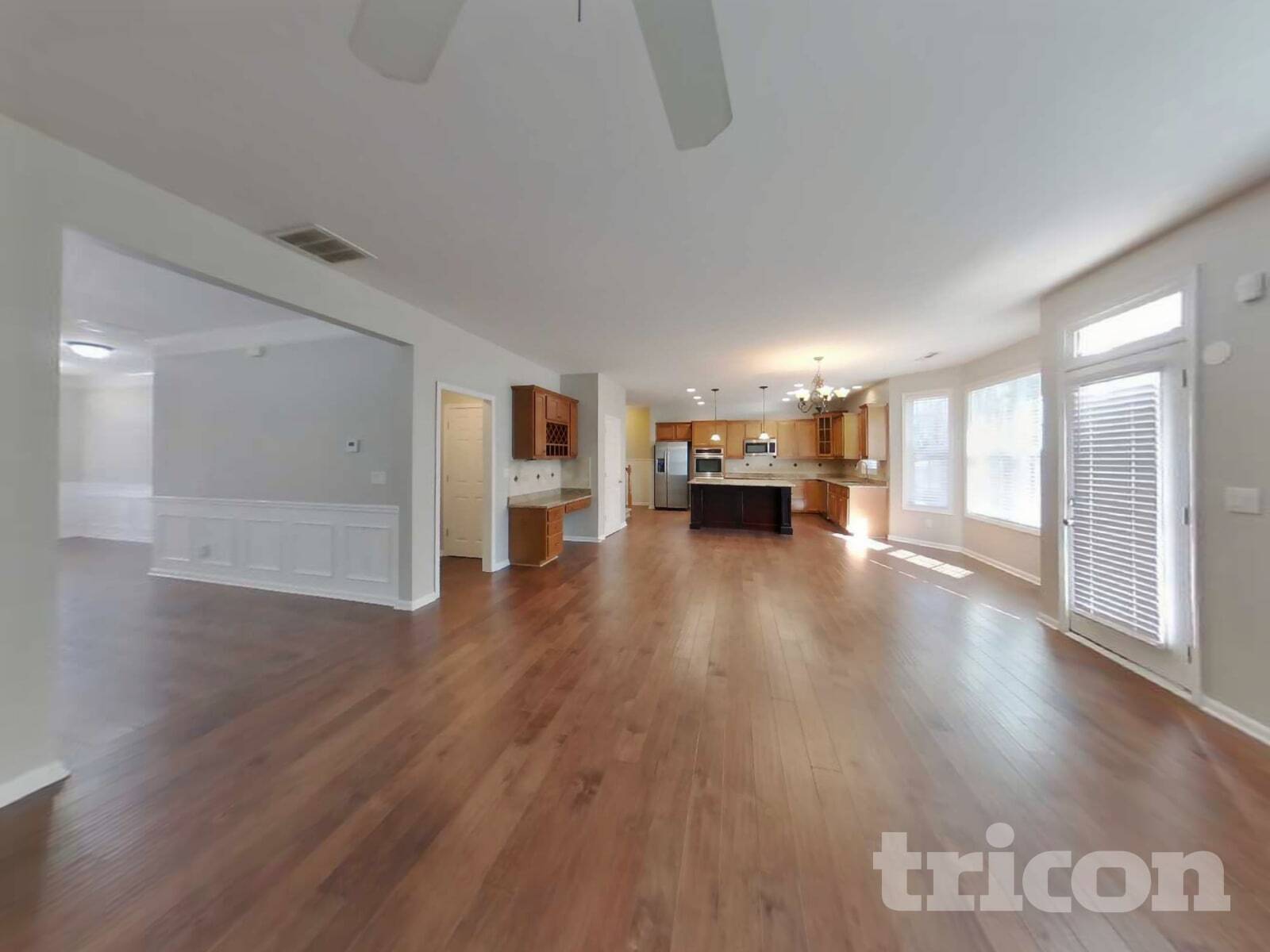 Building Photo - 341 Revolution Dr