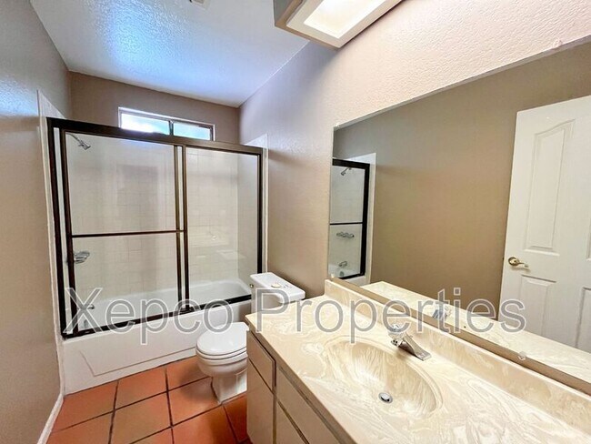Building Photo - 77304 Ohio Ct