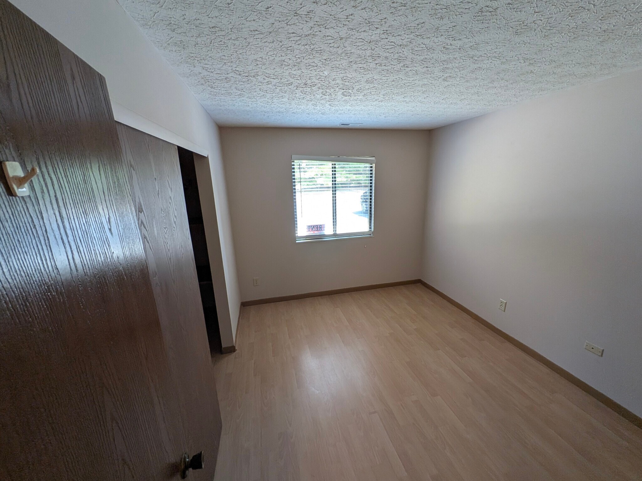 Building Photo - 2163 Hedgerow Rd