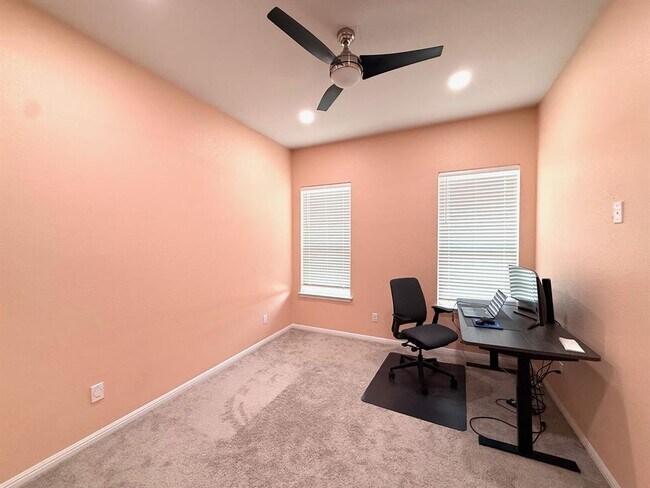 Building Photo - 3625 Garrano Bnd