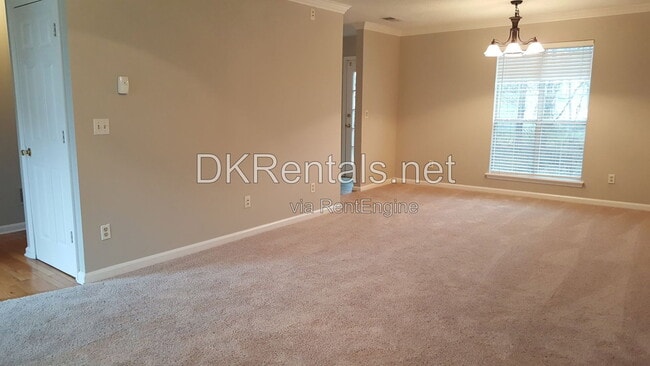 Building Photo - 2160 Denson Ln S W