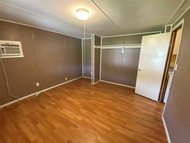 Building Photo - 205 Rd 3401