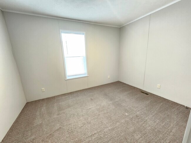 Building Photo - 5684 Windjammer Ct