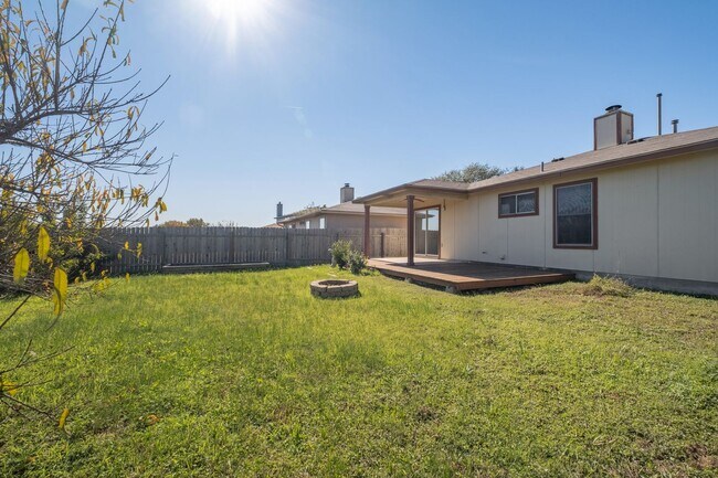 Building Photo - 17131 Dashwood Creek Dr